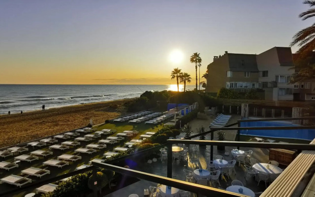 Hotel Tropical Gava Mar