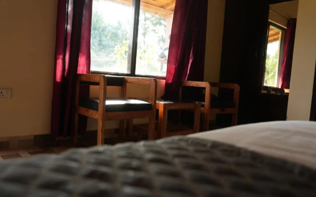 Corbett Mid Forest Resort