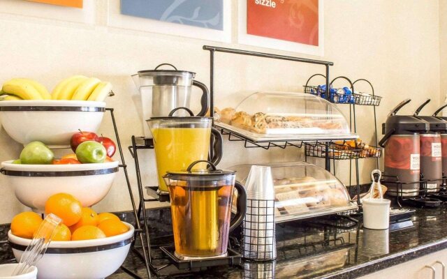 Comfort Inn & Suites Yuma I-8