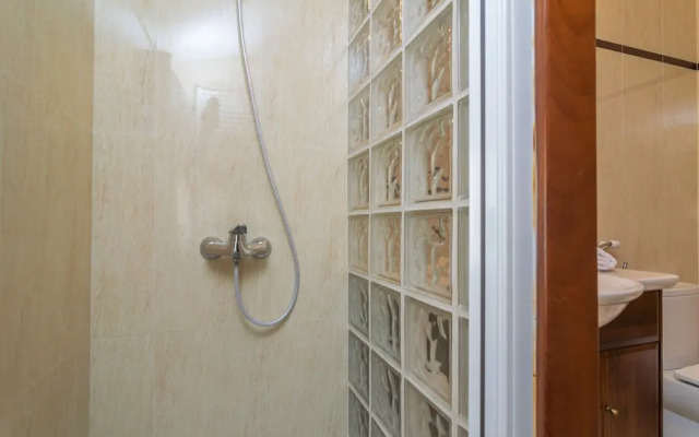 Unio 36 in Ariany With 4 Bedrooms and 2 Bathrooms