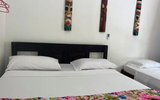 Cabinas Manzanillo Caribe Sur CR