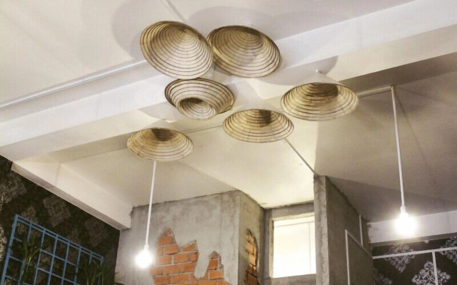 NHÀ SAIGON | Rustic Style & Spacious Room L1