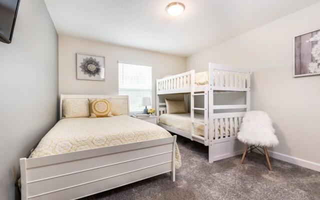 Relaxing 4bed 3Ba Champions Gate Pool