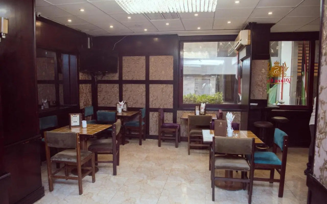 Salma Hotel