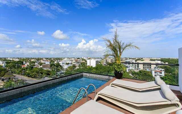 IT Luxury Condo by Tripintravel