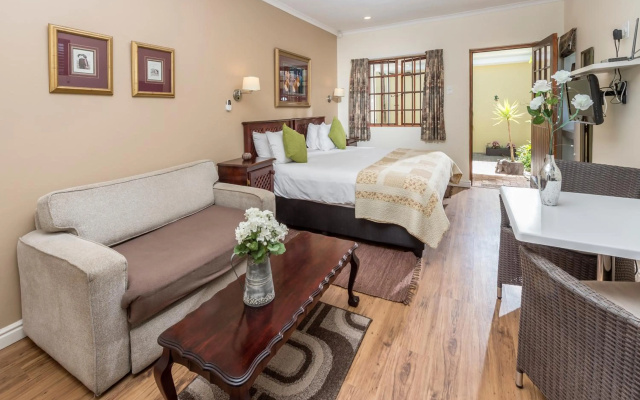 Algoa Guesthouse (Summerstrand)
