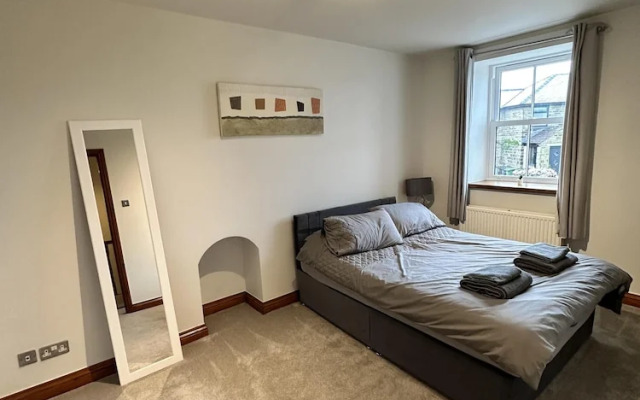 Lovely 3-bed House in Holmfirth