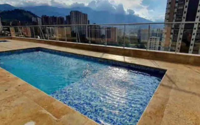 CE26 Beautifull Apartment and Parking