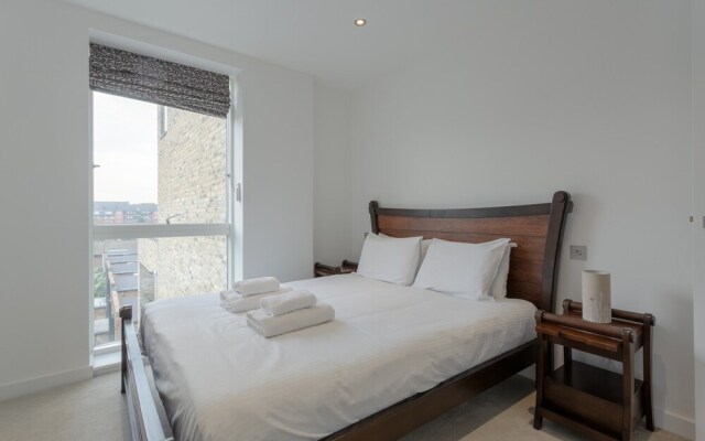 Spacious 2 Bedroom Apartment in Hackney