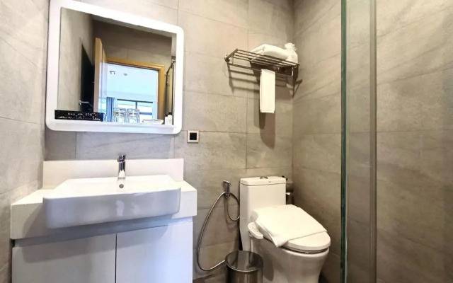 The View Serviced Residence