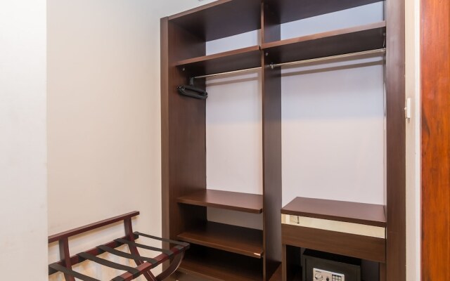 ZEN Rooms Seminyak Mertanadi