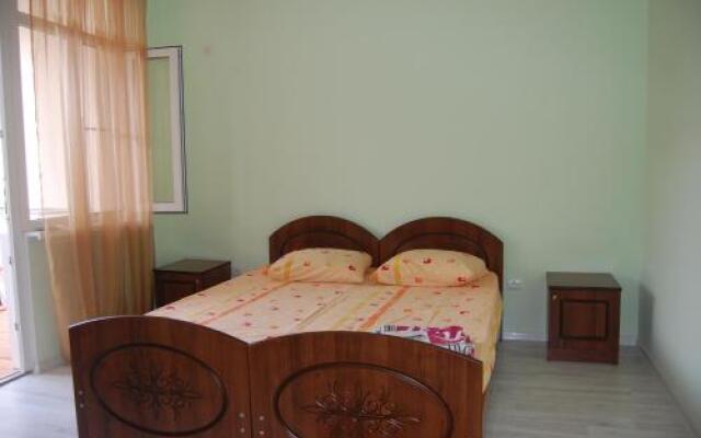 Guest House "Marina"