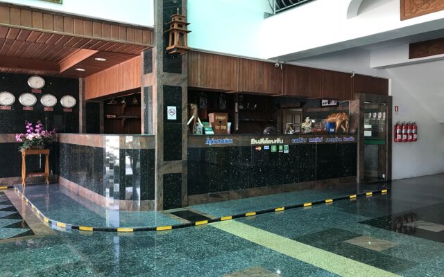 Lopburi Residence 2 Hotel And Resort