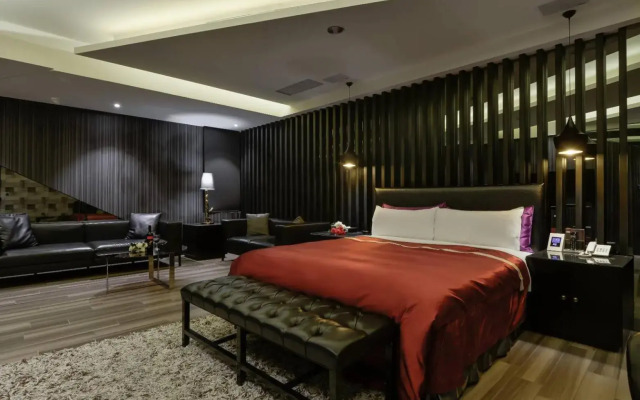 M hotel