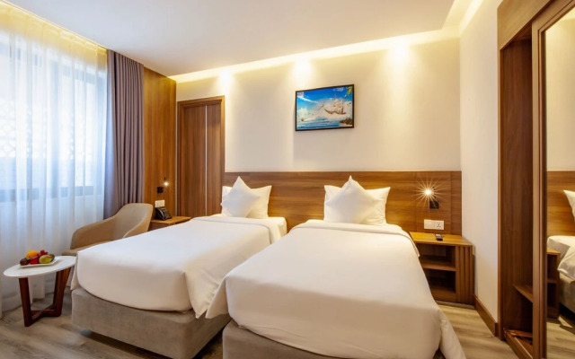 Merlot Hotel