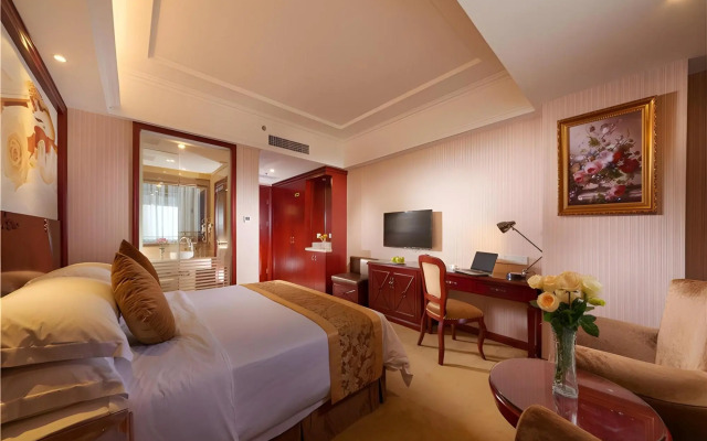 Beihai Yintan Qiaogang Passenger Terminal Park Inn by Radisson