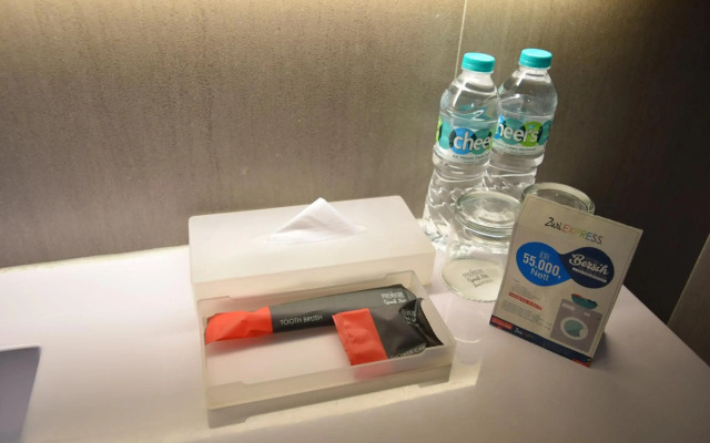 Zuri Express Mangga Dua