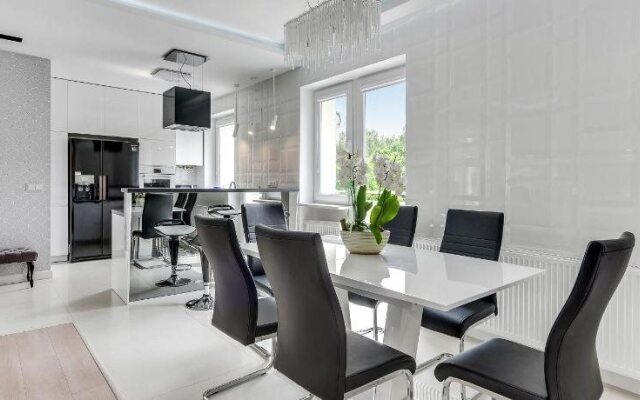 Apartment Alicante Sopot by Renters