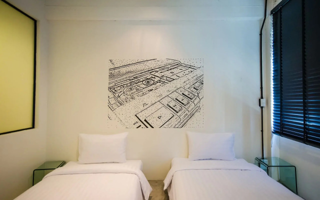 Quip Bed & Breakfast Phuket Hotel