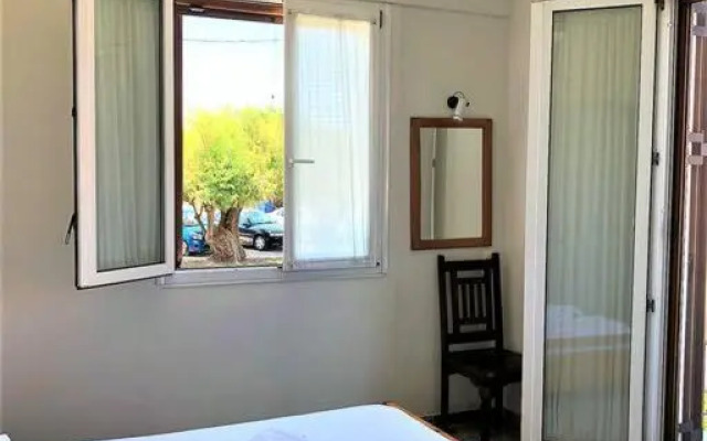 Mythos Suites-Apollo apartment