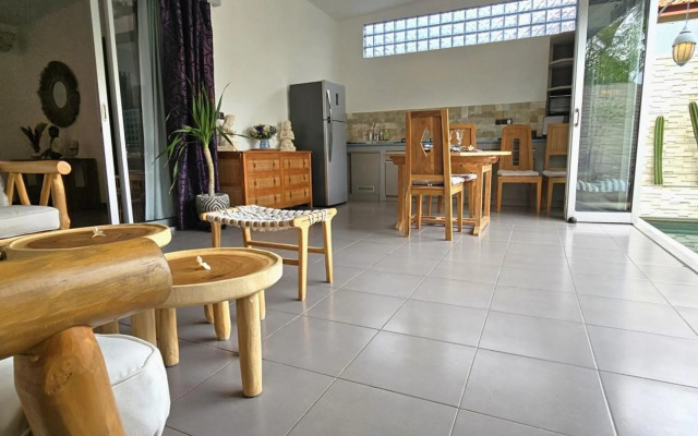 Villa Floppy New 1 bedr villa private Pool 5min beach