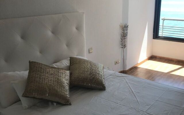 First Line Beach Apartment Alicante