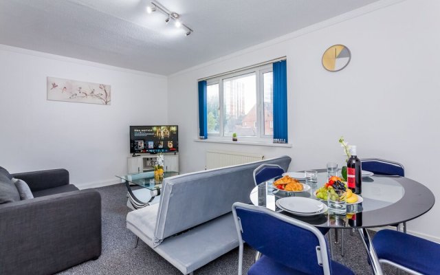 Lovely 3-bed Apartment in Newcastle Upon Tyne