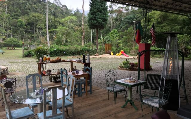 Gato de Botas Flats & Suites