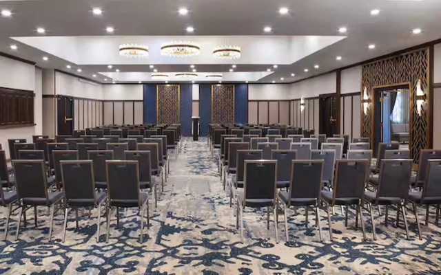 Hotel Royer Urbana Champaign, Tapestry Collection by Hilton