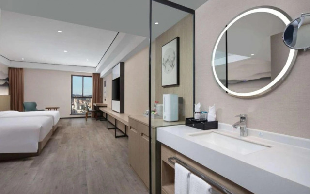 Ramada Encore by Wyndham Kunming Guandu