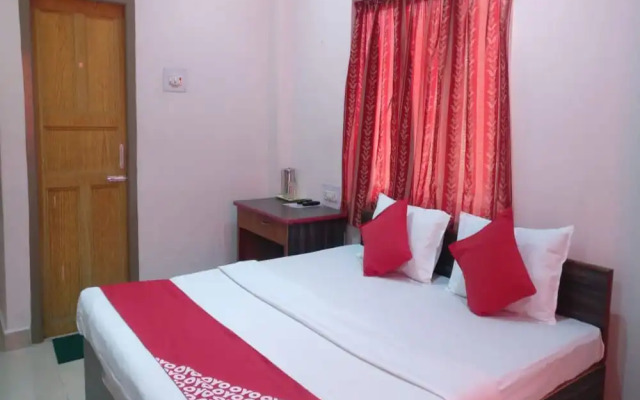 OYO 15419 Rajat Residency