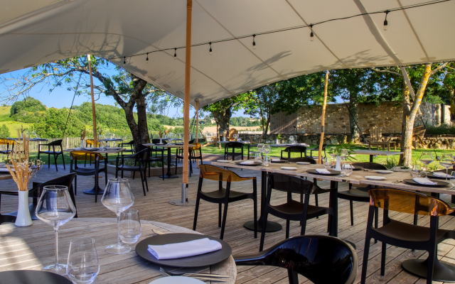 Le Domaine de Baulieu, Singuliers Hotels