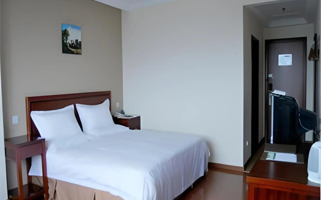 GreenTree Inn YiZheng Zhenzhou East Road