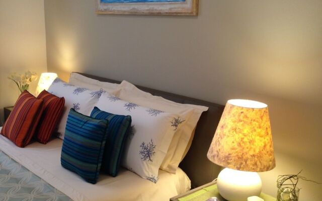 The Golden House Florence Suite