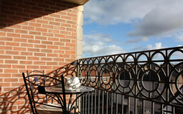 Merchants Place Apartment