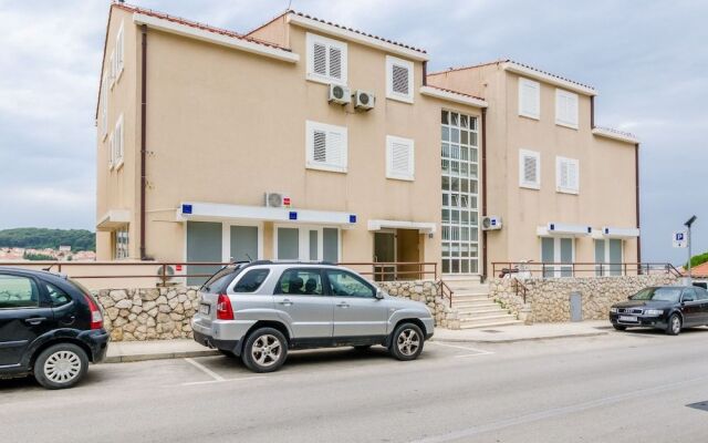Apartments Maky