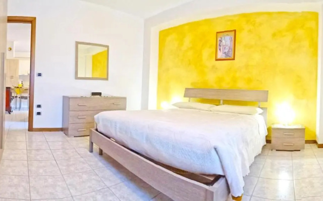 Casa Rosalia cozy holiday apartment by Gardadomsumea