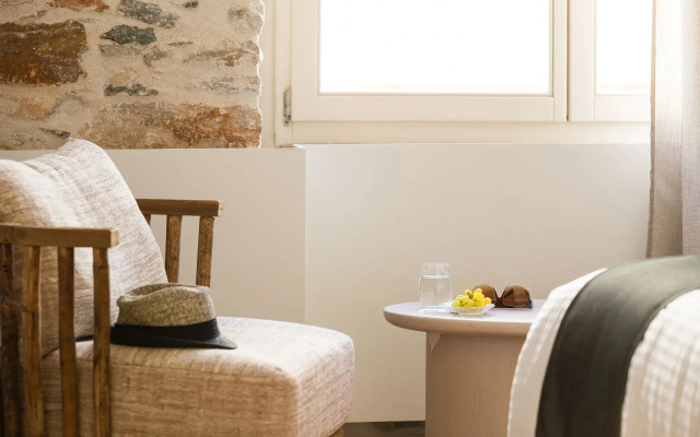 Syros Soul Suites