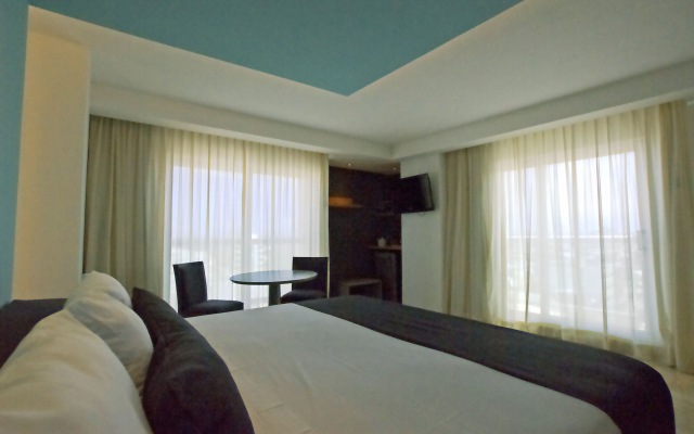 Rivoli Select Hotel