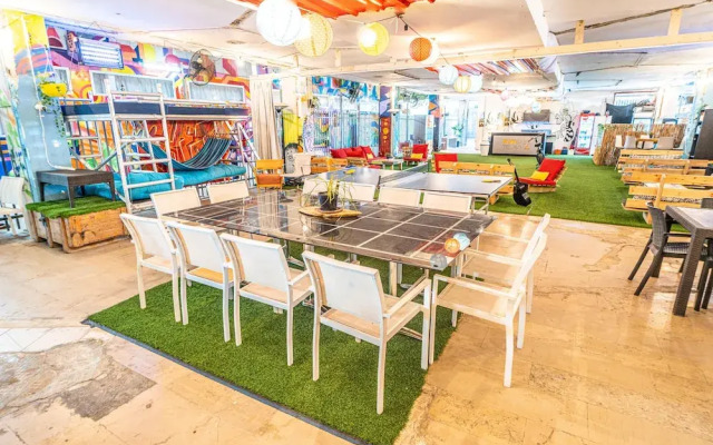 Marina Ben Gurion Hostel