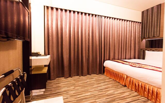 Harmonious Hotel