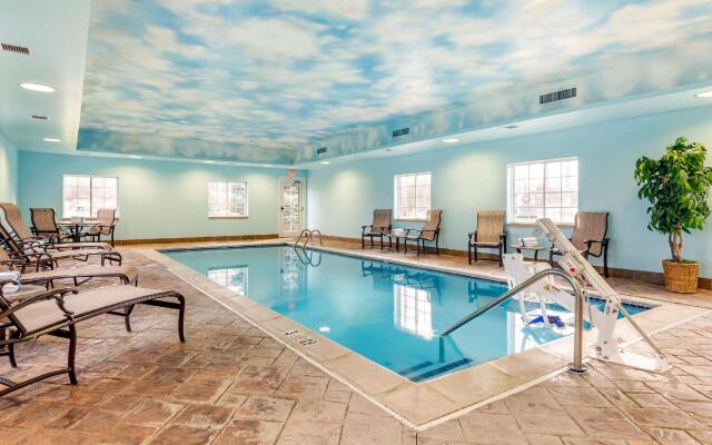Suburban Extended Stay Hotel South Bend