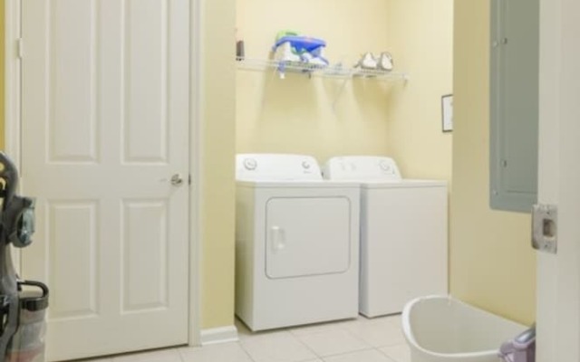 Vista Cay Four-bedroom