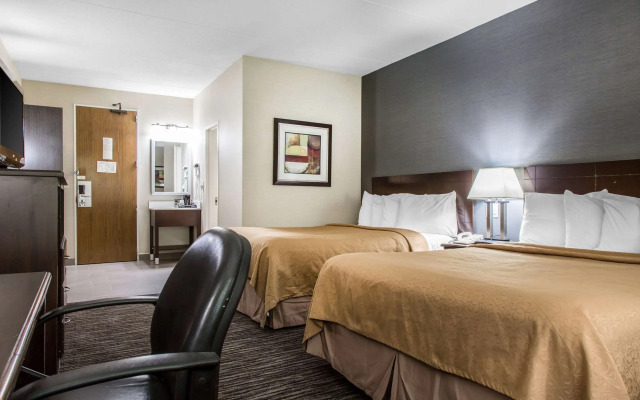 Quality Inn & Suites Danbury near University