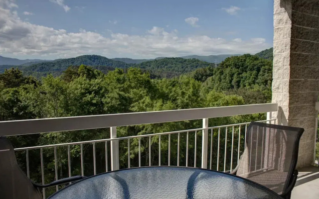 Whispering Pines 443