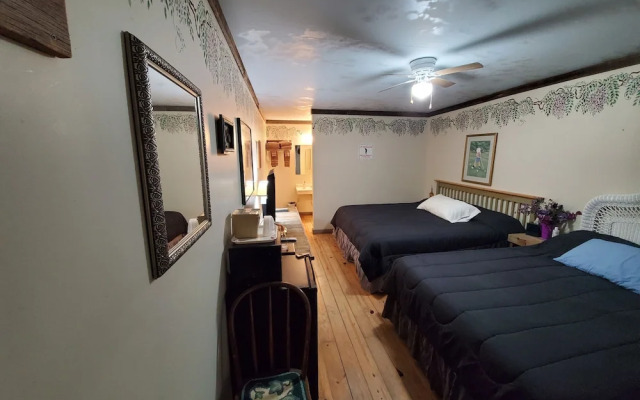 Jamesport Inn