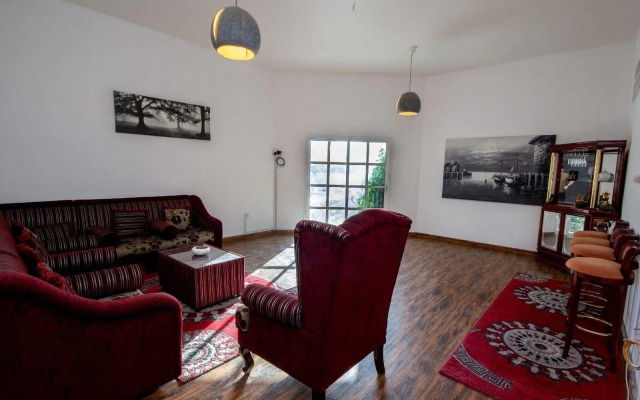 Villa 123