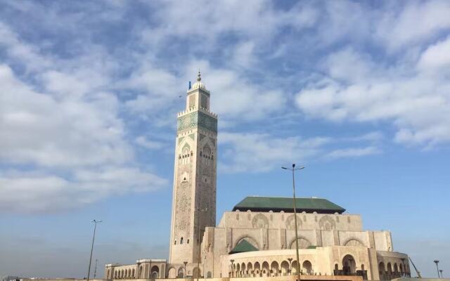 Beifeimeng Casablanca Central House