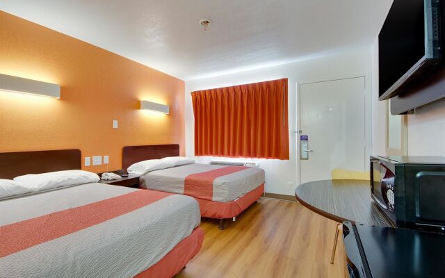 Motel 6-Muskogee, OK