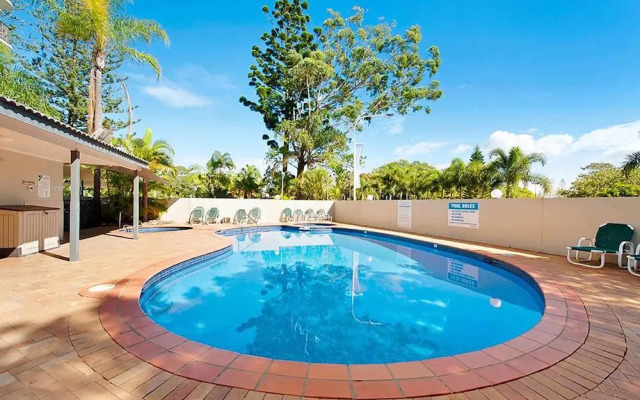 Holiday Resort Apts in Surfers Paradise